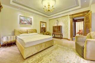 Апартаменты Luxury Pilies Avenue Apartment Вильнюс Апартаменты-1